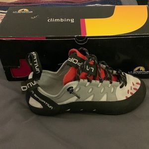 La Sportiva Tarantulace Climbing Shoes